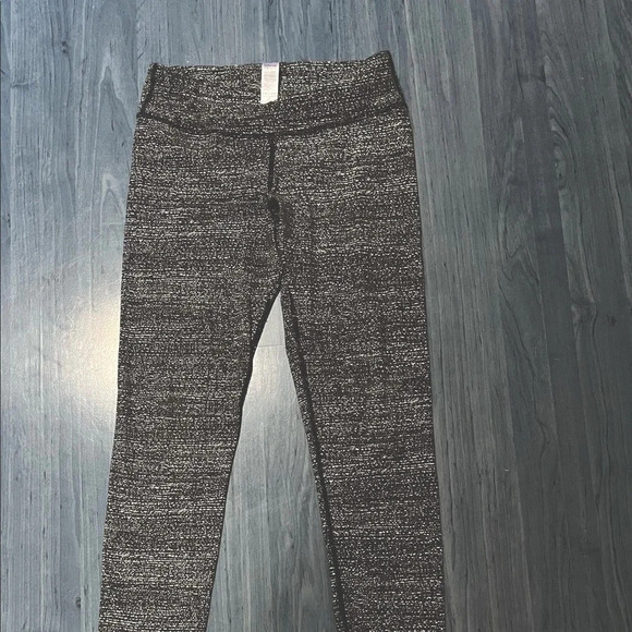 Ivivva Girls  Size 12 Leggings - Picture 2 of 4